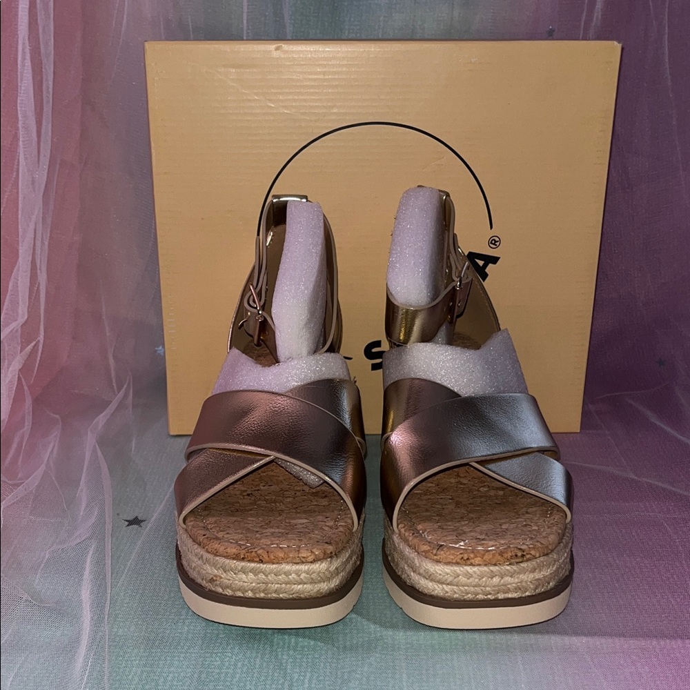 Soda Gold Women's Footwear